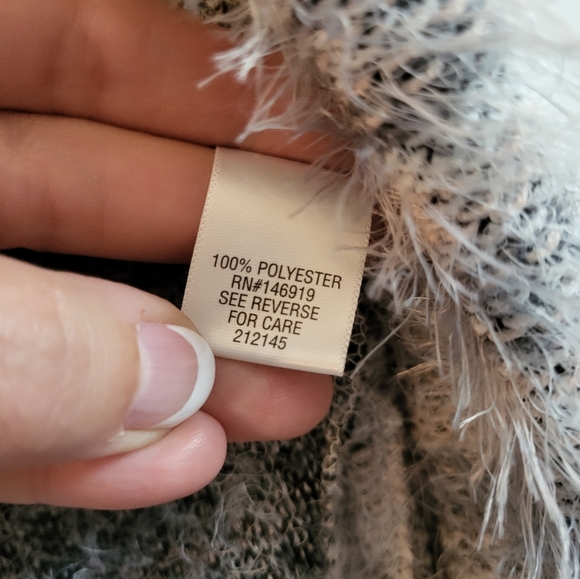 Candie's Women's Pink And Grey Fuzzy Open-Front Cardigan Sweater Size S - Picture 5 of 5